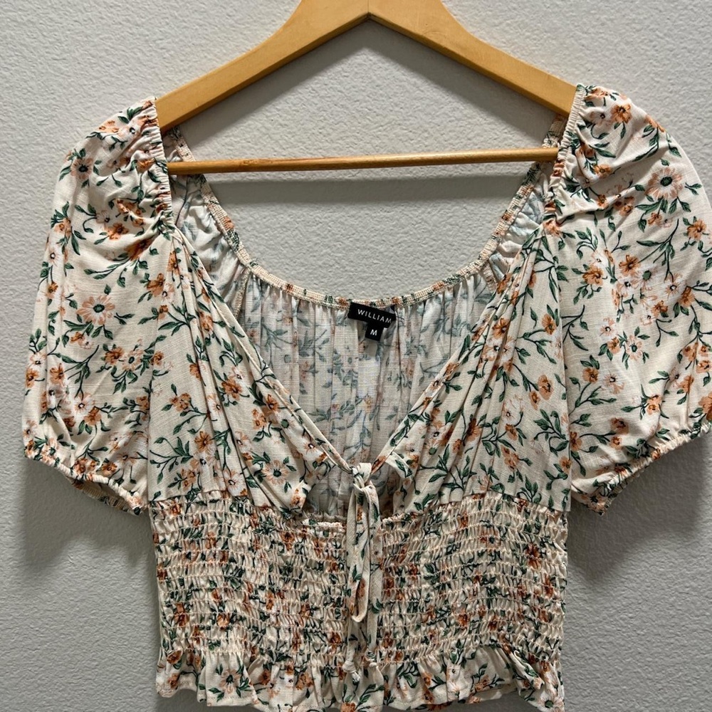 Floral cute blouse